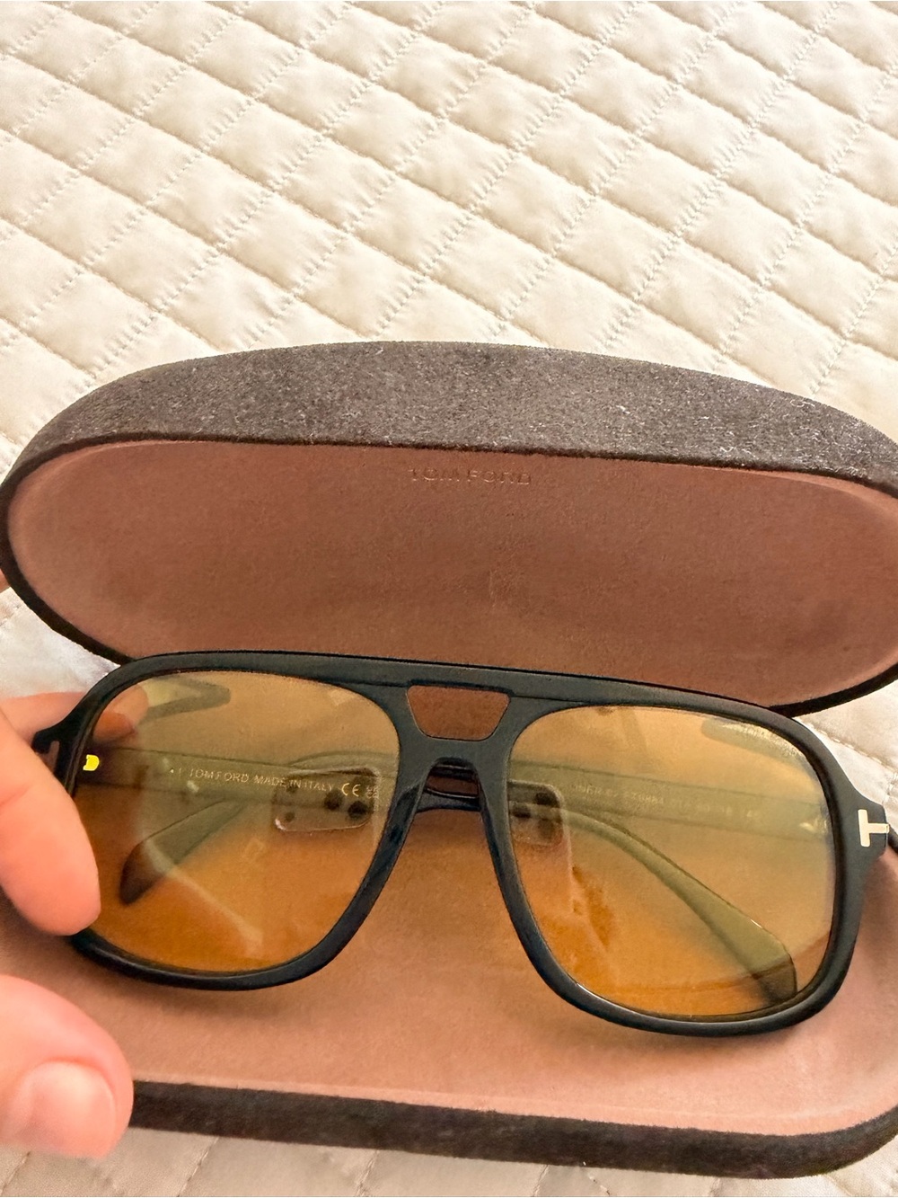 Tom Ford women ‘s Black & Yellow Lens Sunglasses - Picture 5 of 5
